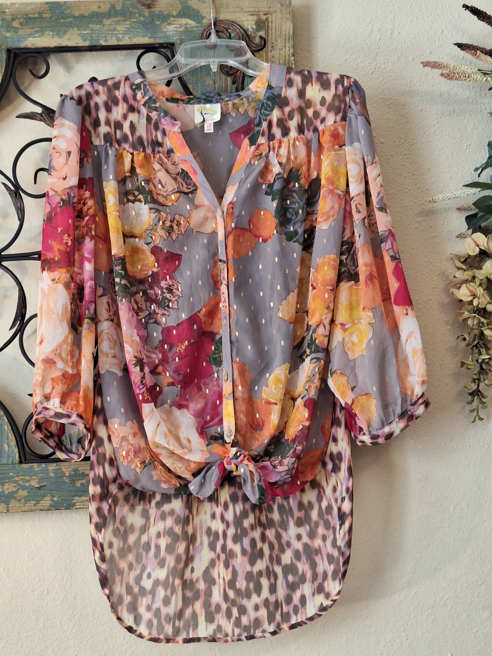 🔥🔥CLEARANCE ITEM Afig and flower Multi-Color Floral & Leopard Sheer Blouse. XL